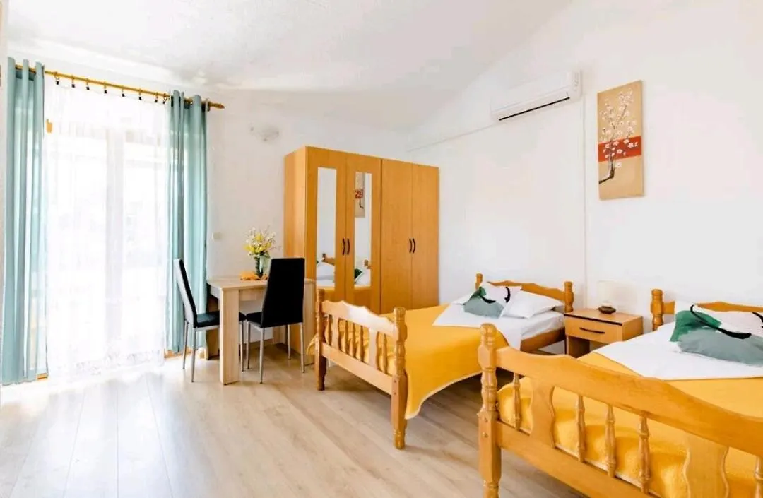 Apartmani Racic Split 0*,